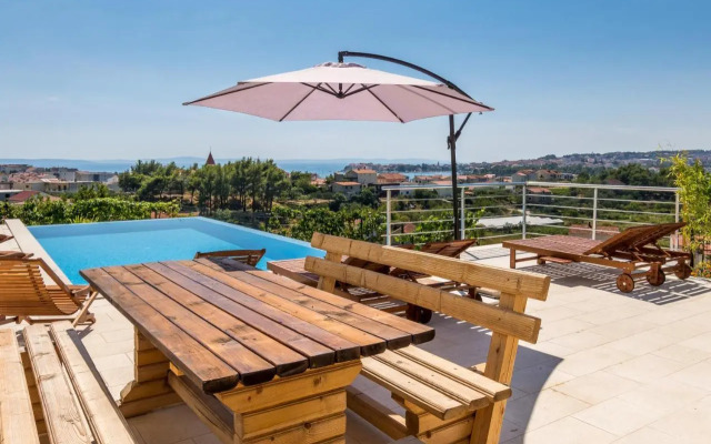 Seventh Heaven Villa