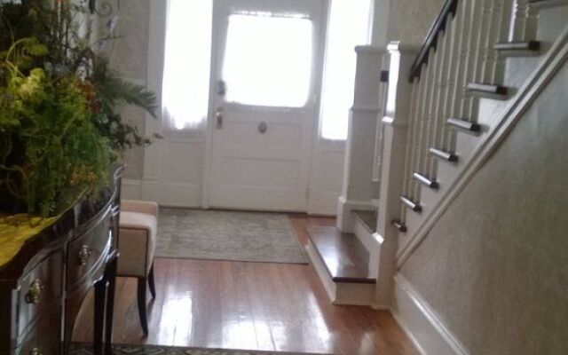 Trowell Historic Inn