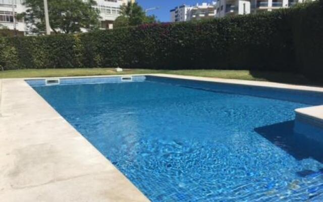 Riviera Flat