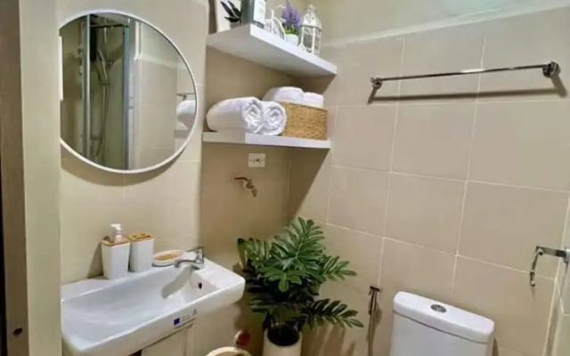 Stylish City Escape in Mandaluyong - Central Condo Living