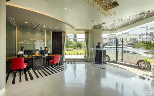 The Vaishnodevi Sarovar Portico