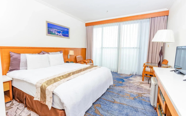 Yaling Hotel