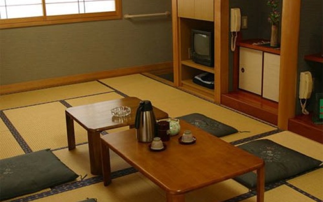 Sanukiya Ryokan – Guest Rooms – Naruto