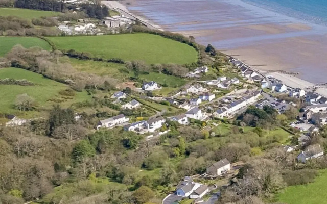 Temple Bar Apartment - Sea Front Views