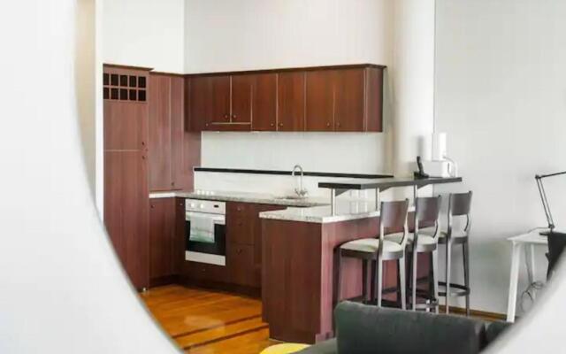 Relaxing Sea Wharf View Apartment