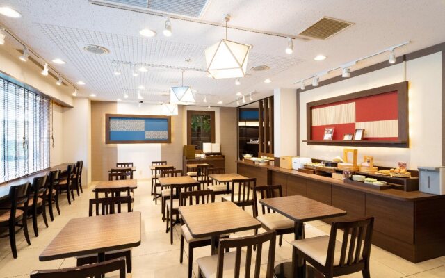 Vessel Inn Ueno Iriya Station