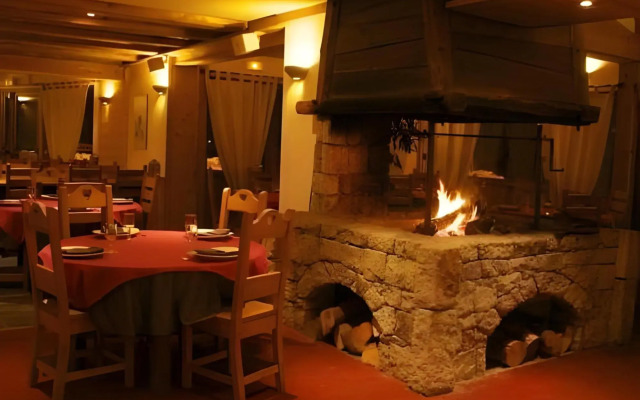 Hôtel La Perelle