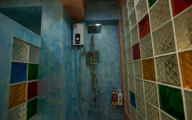 Nan De Panna Riverside Homestay