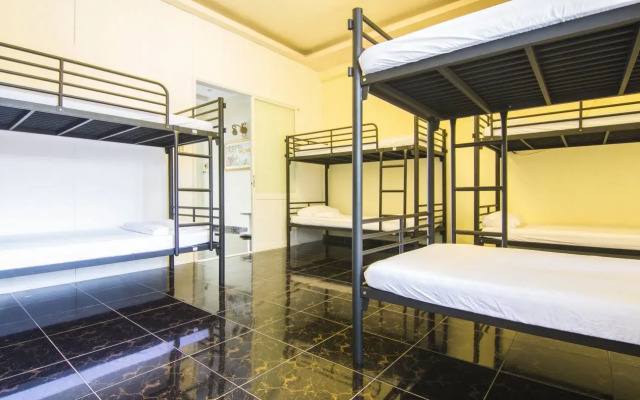 Tiamo Hostel