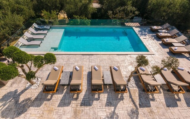 Pearl Luxury Living