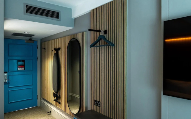 Village Hotel Reading