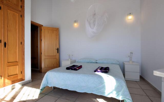 Villa in Arenas With Sea Views and Private Pool