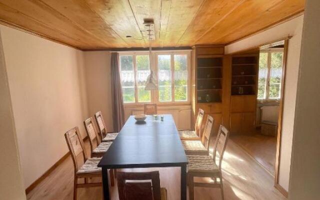 NEB-THUN LODGE`s Seehaus 1 Gwatt