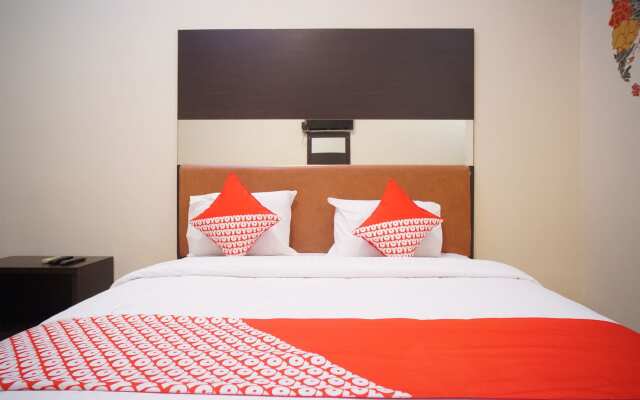 OYO 182 Nugraha Residence