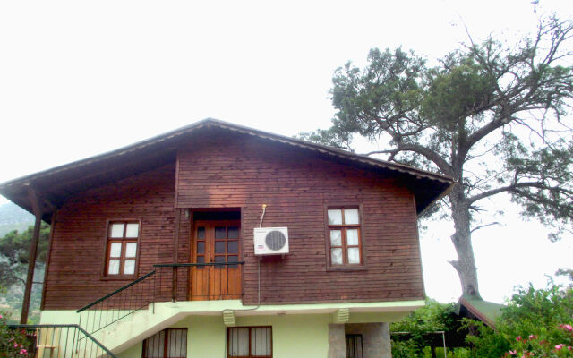 Koala Bungalows