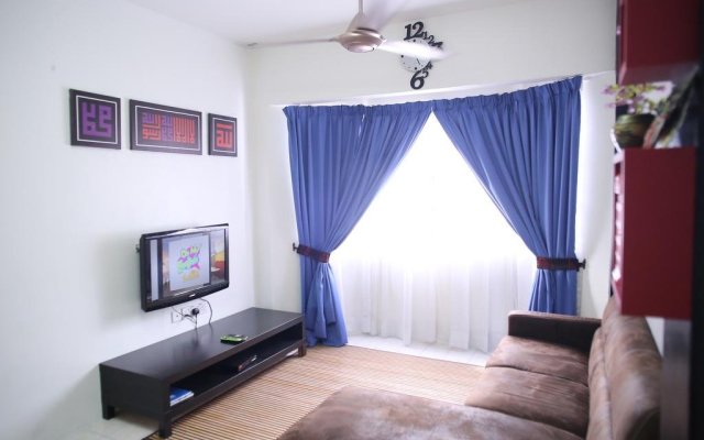 Nadia Damansara Damai Homestay