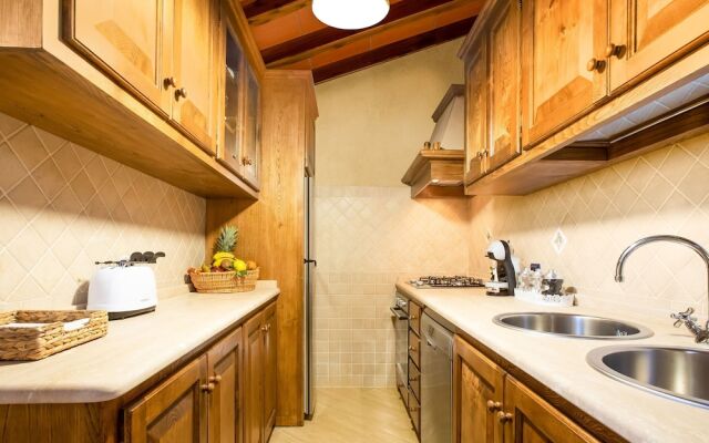 Cosy Holiday Home in Metato With Swimming Pool