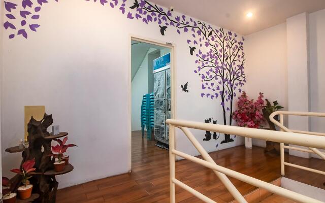 OYO 90102 7 Days Lodge