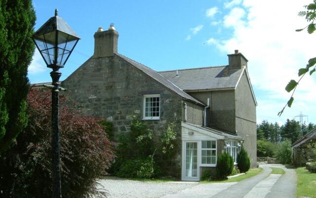 Cefn Uchaf Guesthouse