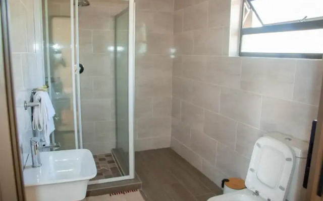 Standard Room 2 in Morningside Guesthouse - 2092