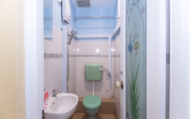 Rafik Ali Motel by OYO Rooms