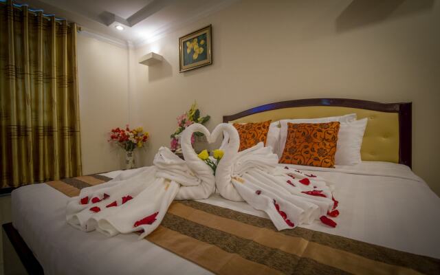 Good Luck Day Hotel