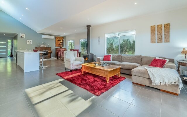 House on 37 Barramundi near Smiths