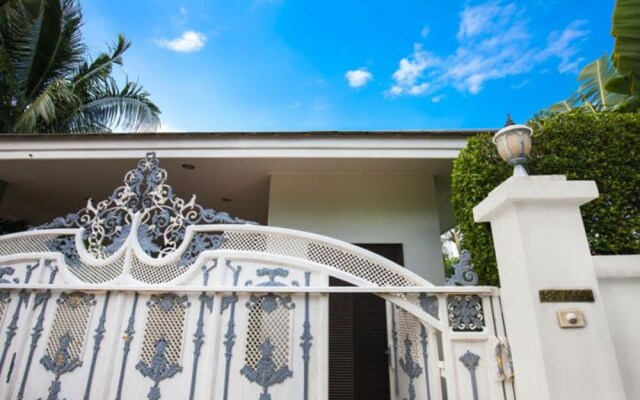 Shanti Villa by Jetta