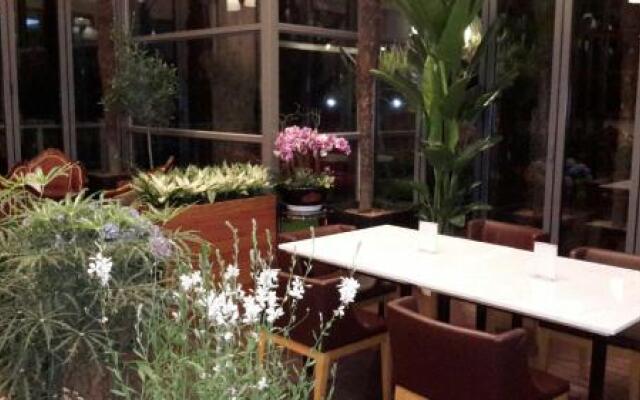 Chereville Spa Tourist Hotel