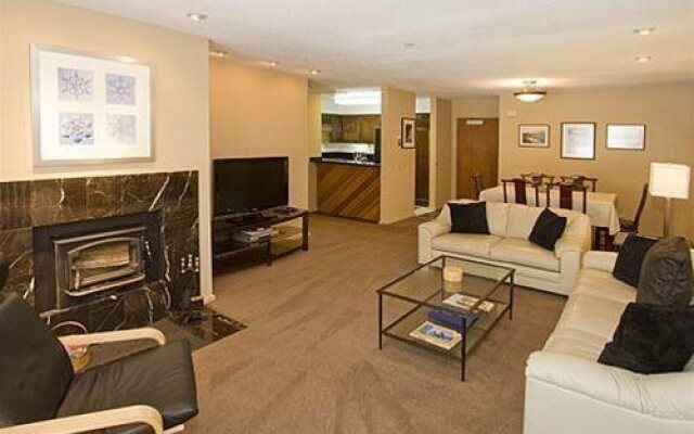 Aspen Creek Condos by Grand Mammoth Resorts