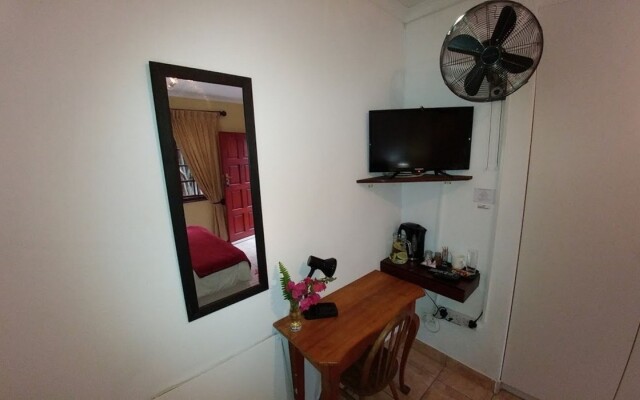 The Dorr Guesthouse Johannesburg