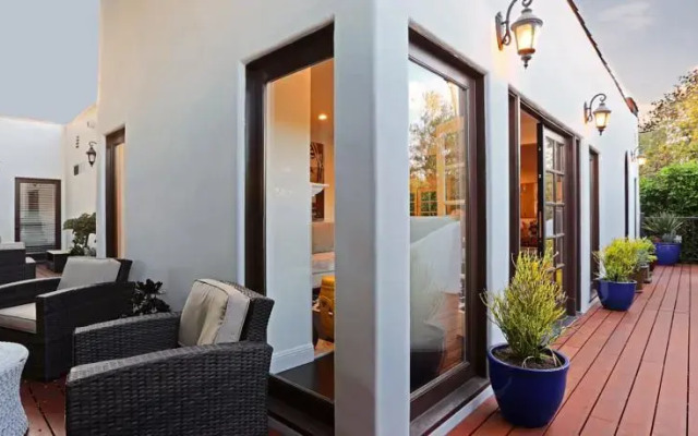 The Luxurious West Hollywood Casa