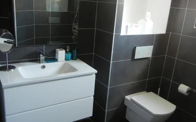 Appartement la Pompignane avec jardin et terrasse