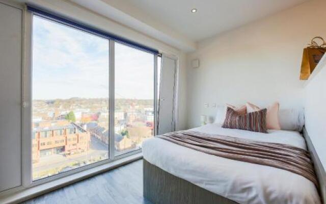 Peace Apartments - Hatbox