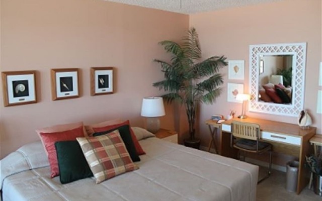 3 Bedroom Oceanfront Luxury Condo - Sand Dollar Iii, 404