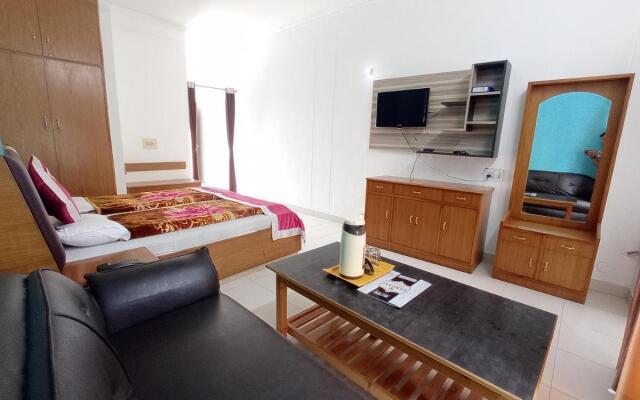 Hotel Himsagar