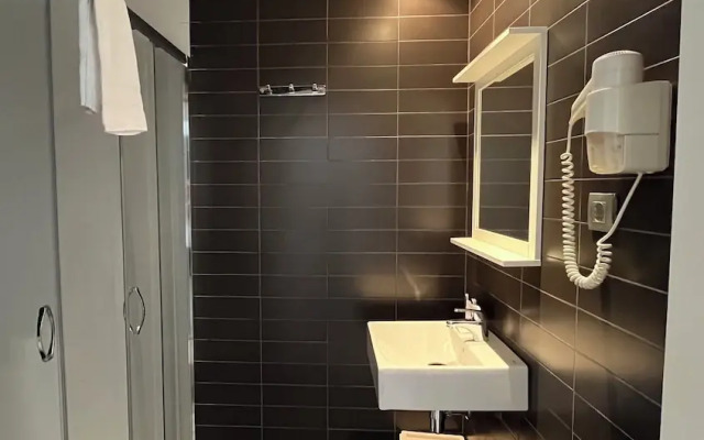 Apartamentos Express by gaiarooms