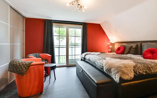Tasteful Villa in Didam With Garden