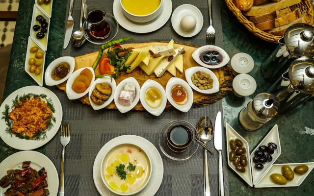 Aya Yorgi Hotel by T