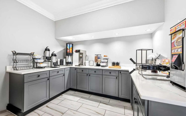 SureStay by Best Western Huntsville University Area