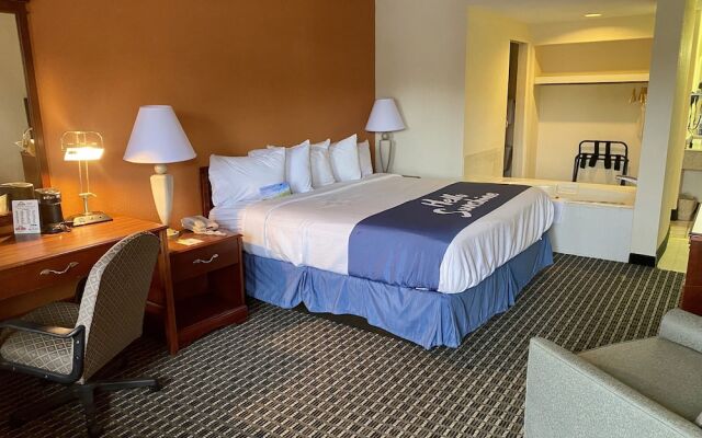 Days Inn Morehead