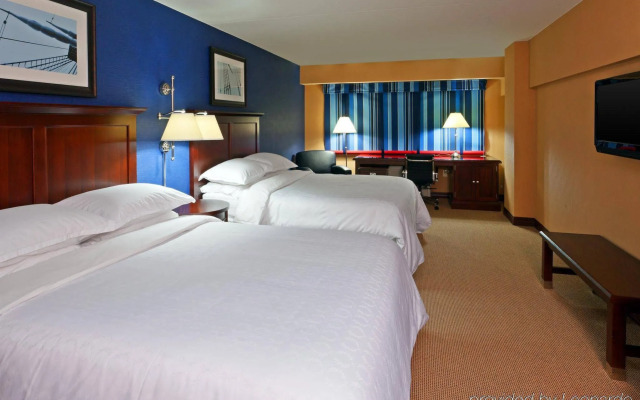 Sheraton Erie Bayfront Hotel