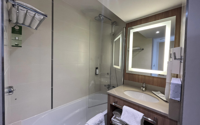 City Residence Paris CDG Airport