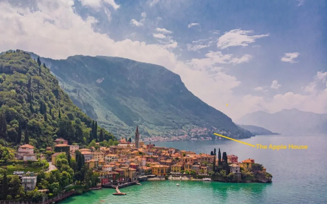 The Apple House Varenna