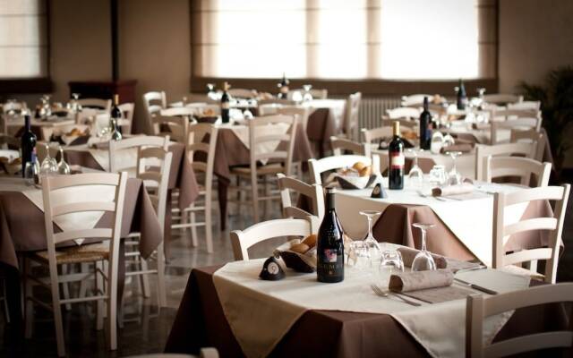 Al Borgo - Trattoria con Alloggio