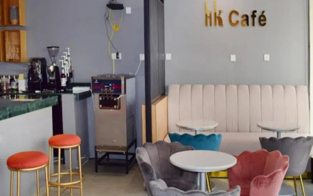 Alkharboush Serviced Apartments