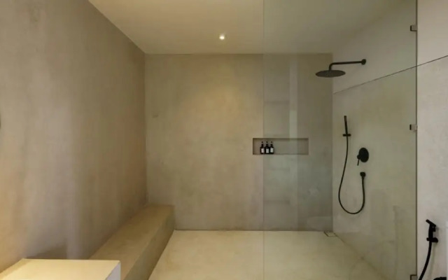 Cool and Contemporary Hilltop Villa With Ocean Views