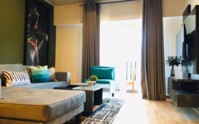 The Green Luxury Apartment