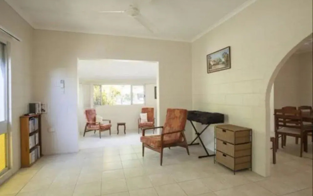Seascape Holidays - 53 Reef Street