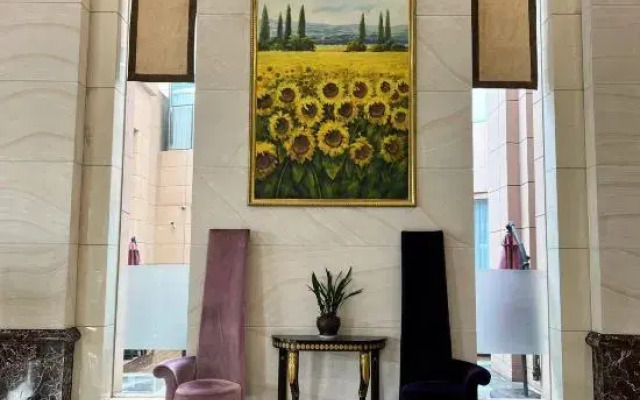 Jingjiang International Hotel